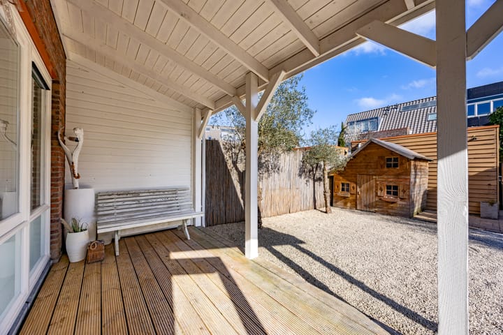 Foto 14 van Alstroemeriastraat 2