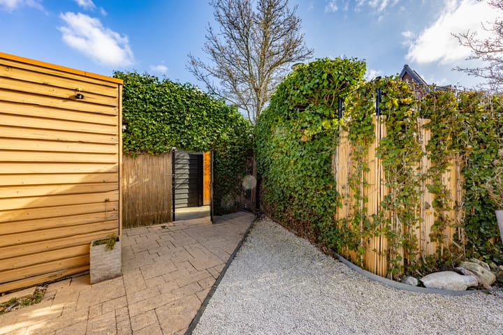 Foto 18 van Alstroemeriastraat 2