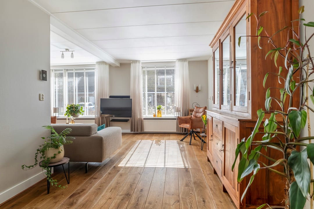 Foto 11 van Hooijengastrjitte 15