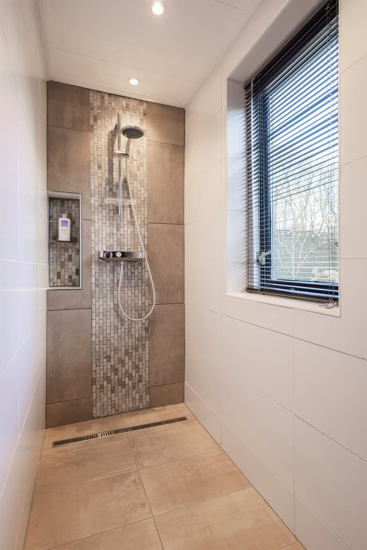 Photo 30 of Hooijengastrjitte 15