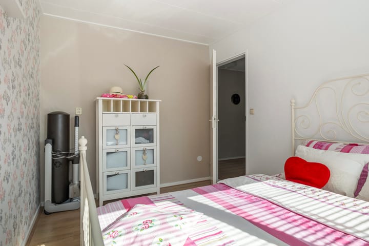 Photo 37 of Hooijengastrjitte 15