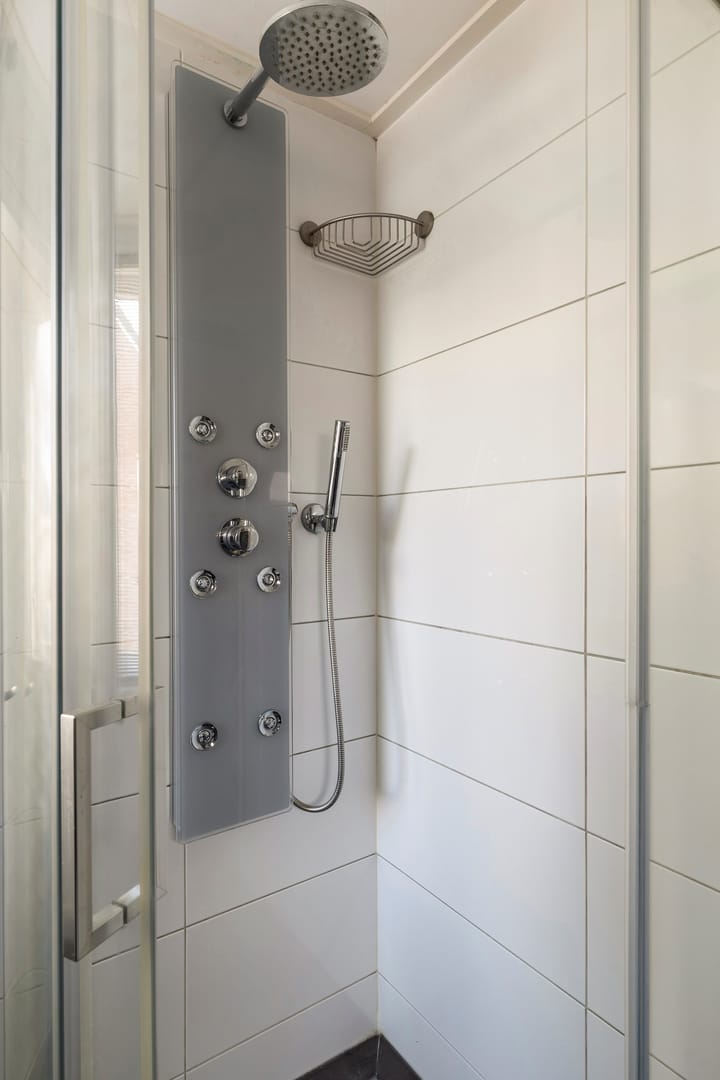 Photo 43 of Hooijengastrjitte 15