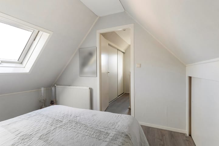 Photo 46 of Hooijengastrjitte 15