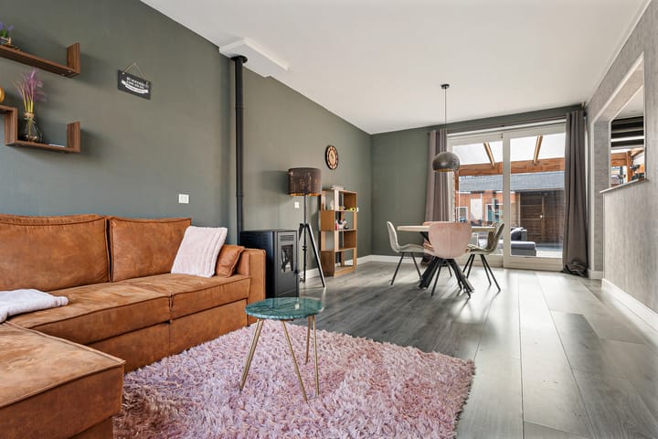 Foto 2 van Bevrijdingsweg 6