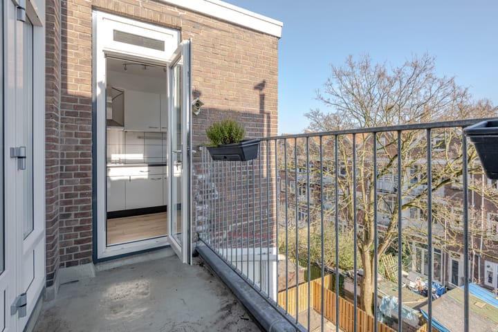 Foto 11 van Mijnsherenlaan 84-C