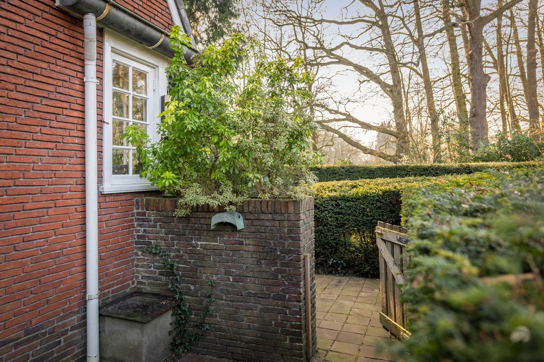 Foto 46 van Burgemeester van der Feltzweg 5