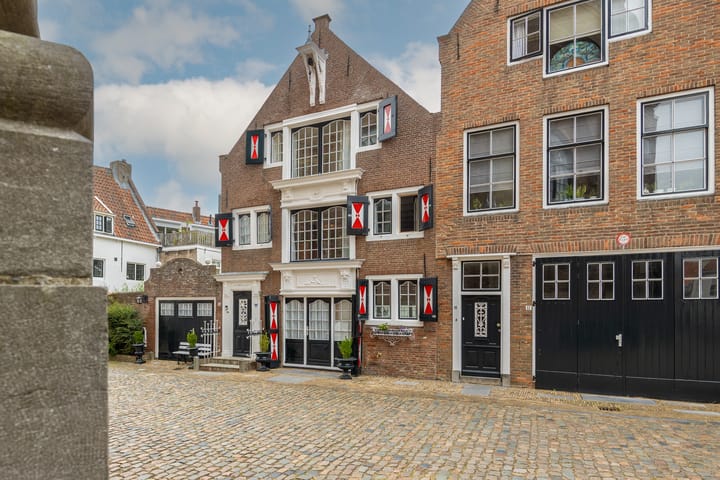 Oostkerkplein 16