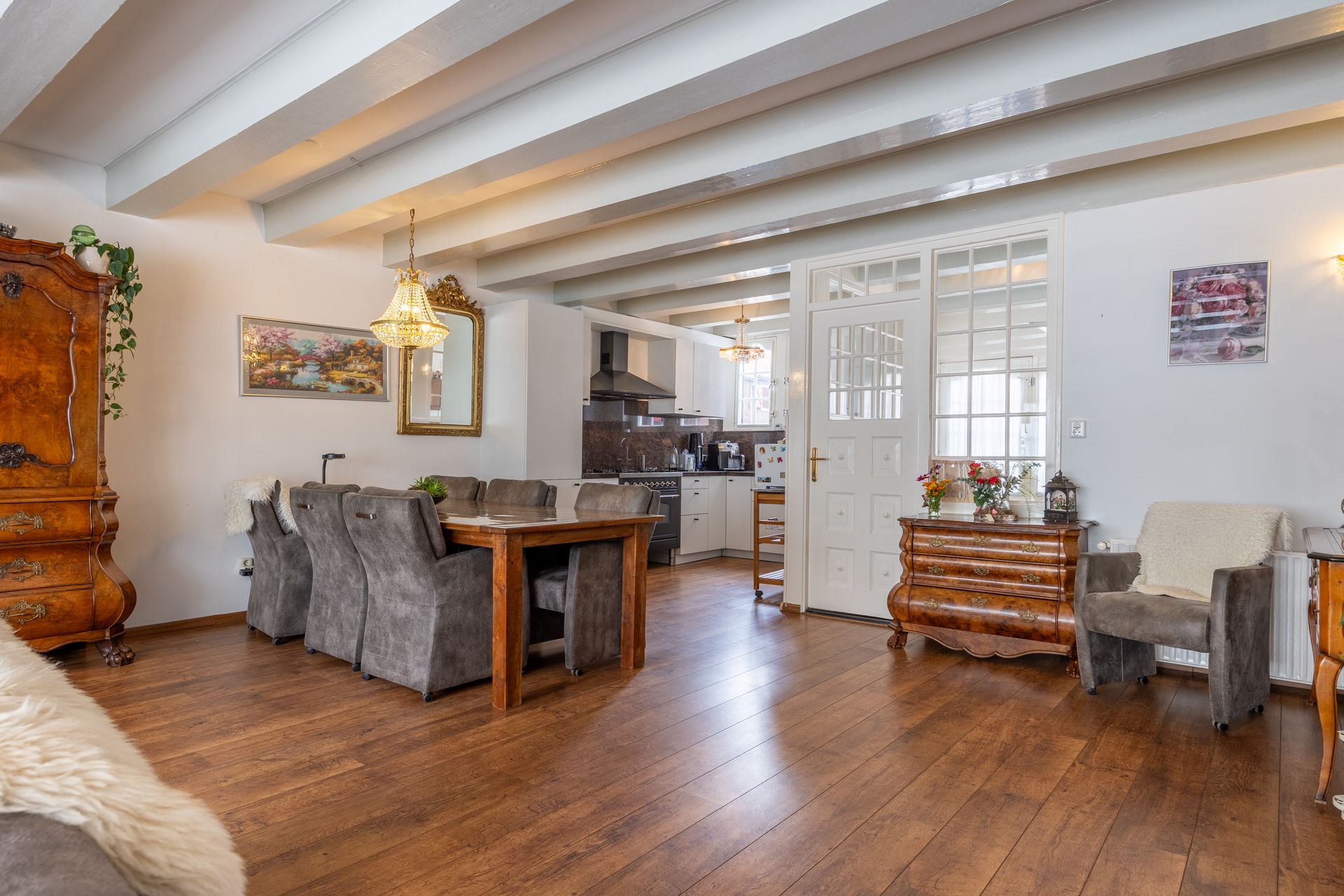 Foto 12 van Oostkerkplein 16