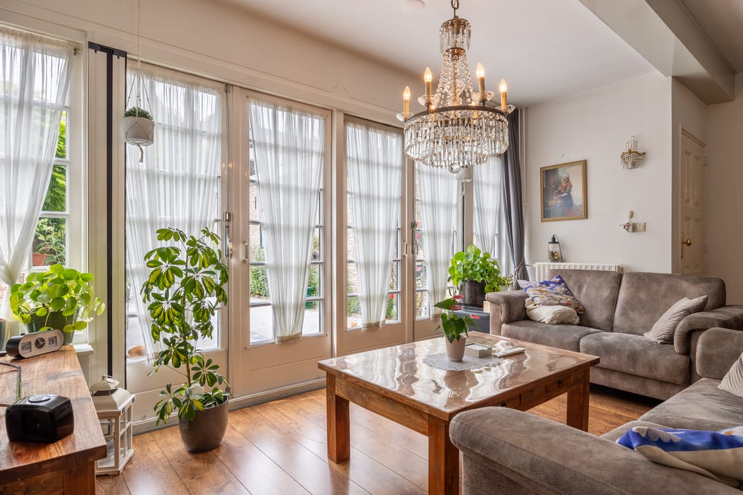 Foto 16 van Oostkerkplein 16