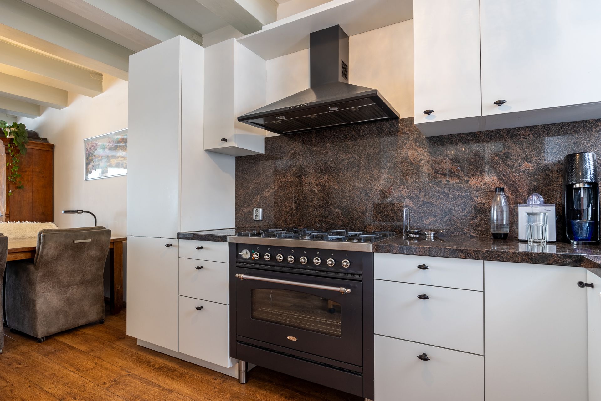 Foto 18 van Oostkerkplein 16