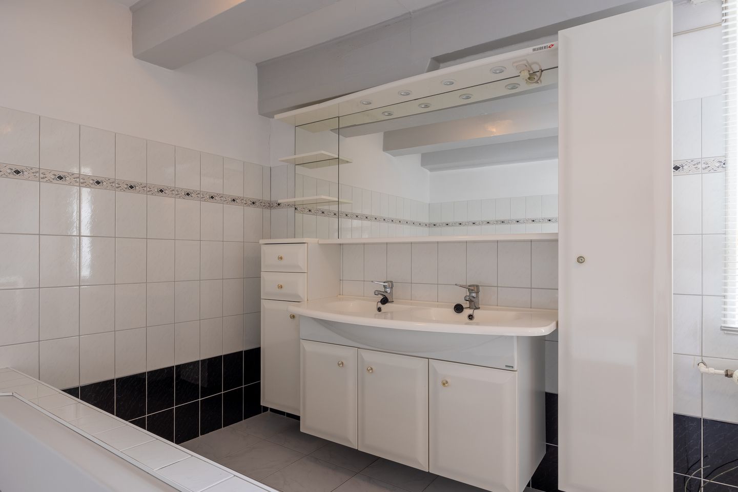 Foto 44 van Oostkerkplein 16