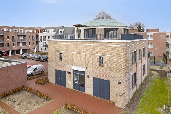 undefined main image