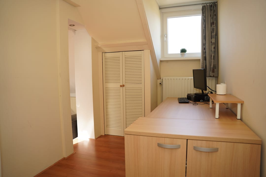 Photo 32 of Stuerboutstraat 18