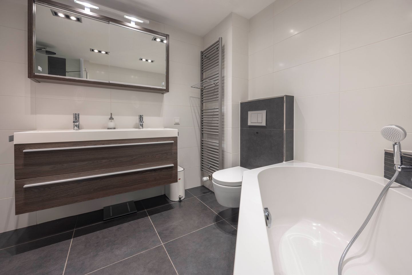 Foto 50 van Hertoglaan 20