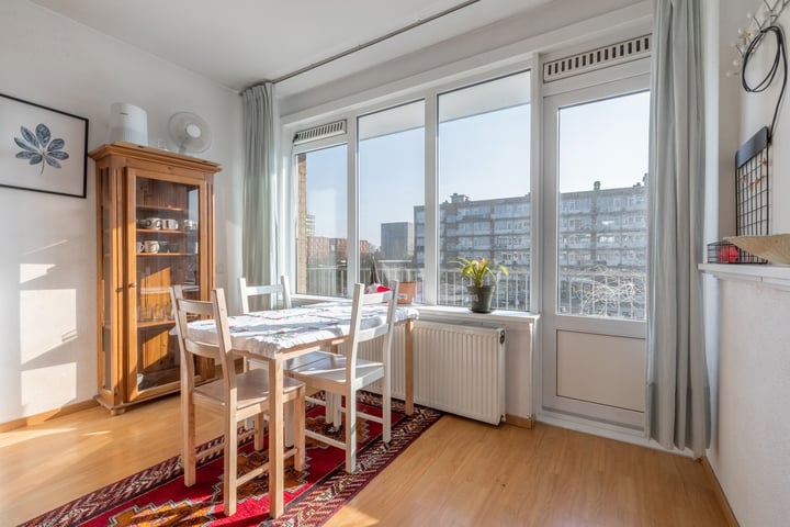 Burgemeester Röellstraat 20-3