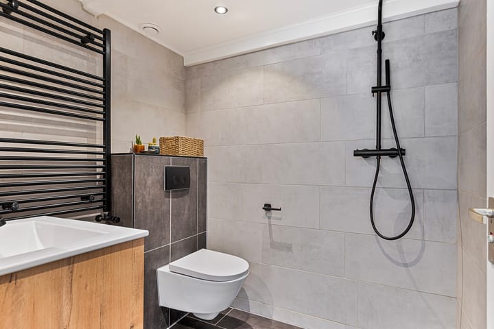 Foto 16 van Burgwalstraat 4