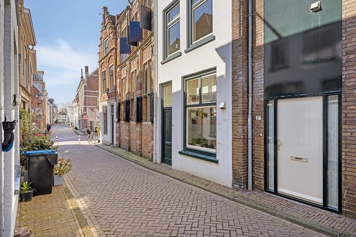 Foto 24 van Burgwalstraat 4