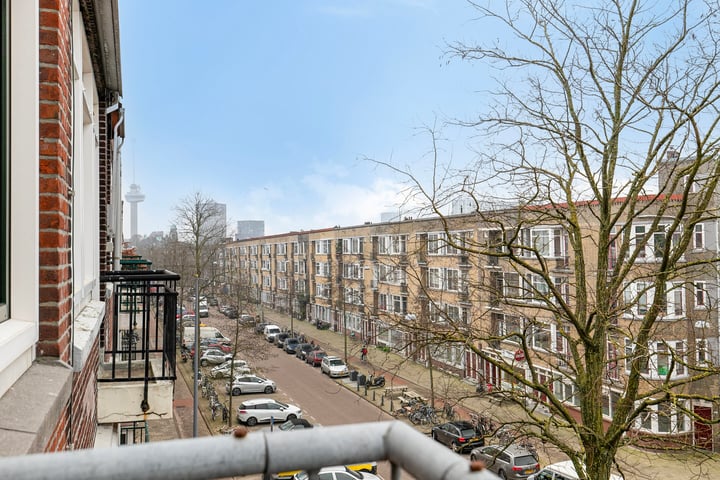 Foto 12 van Willem Buytewechstraat 207-A03