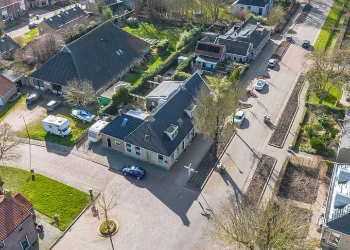 Foto 47 van Harlingerstraatweg 25