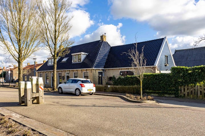 Foto 72 van Harlingerstraatweg 25