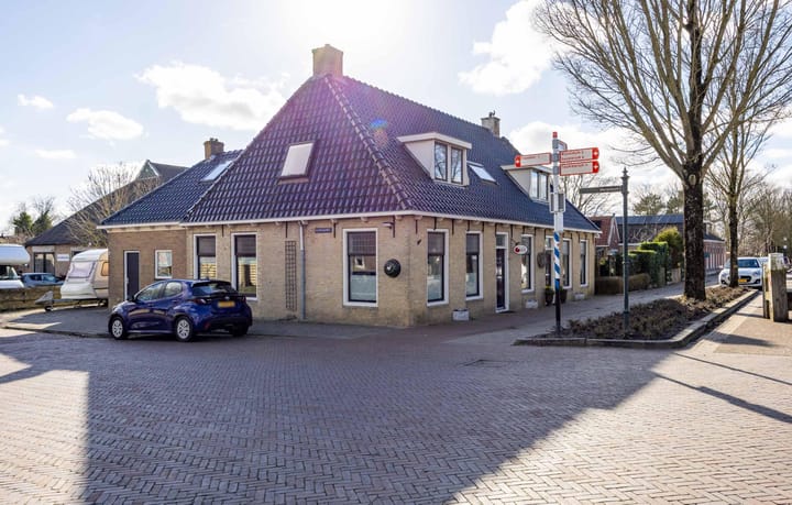 Foto 77 van Harlingerstraatweg 25