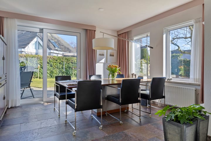 Foto 12 van Hulst 24