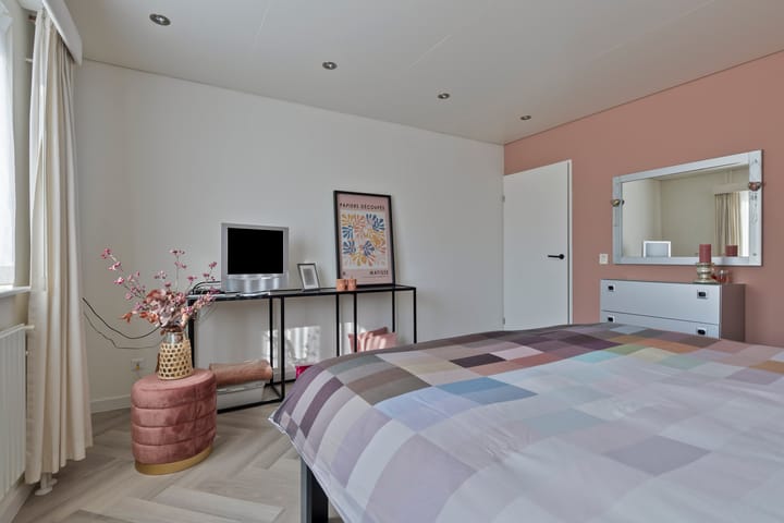 Foto 19 van Hulst 24