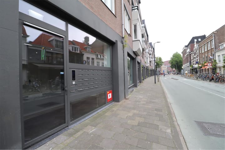 Foto 28 van Houtmarkt 116