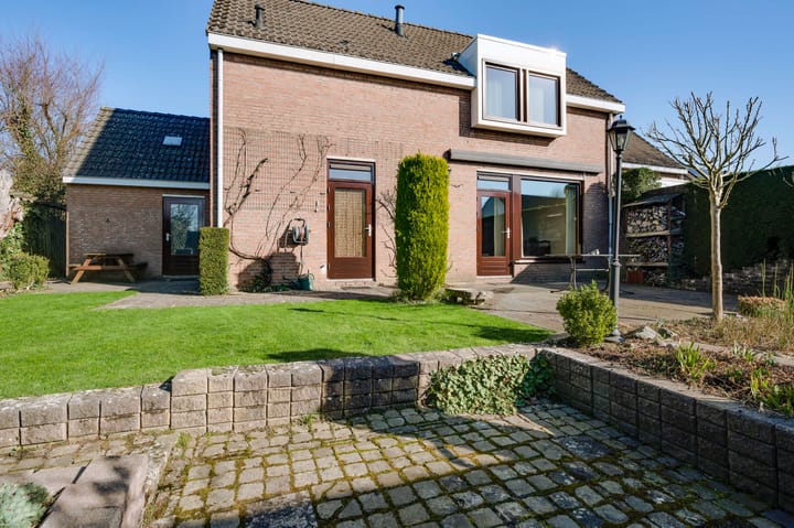 Foto 18 van Oranjeplein 14