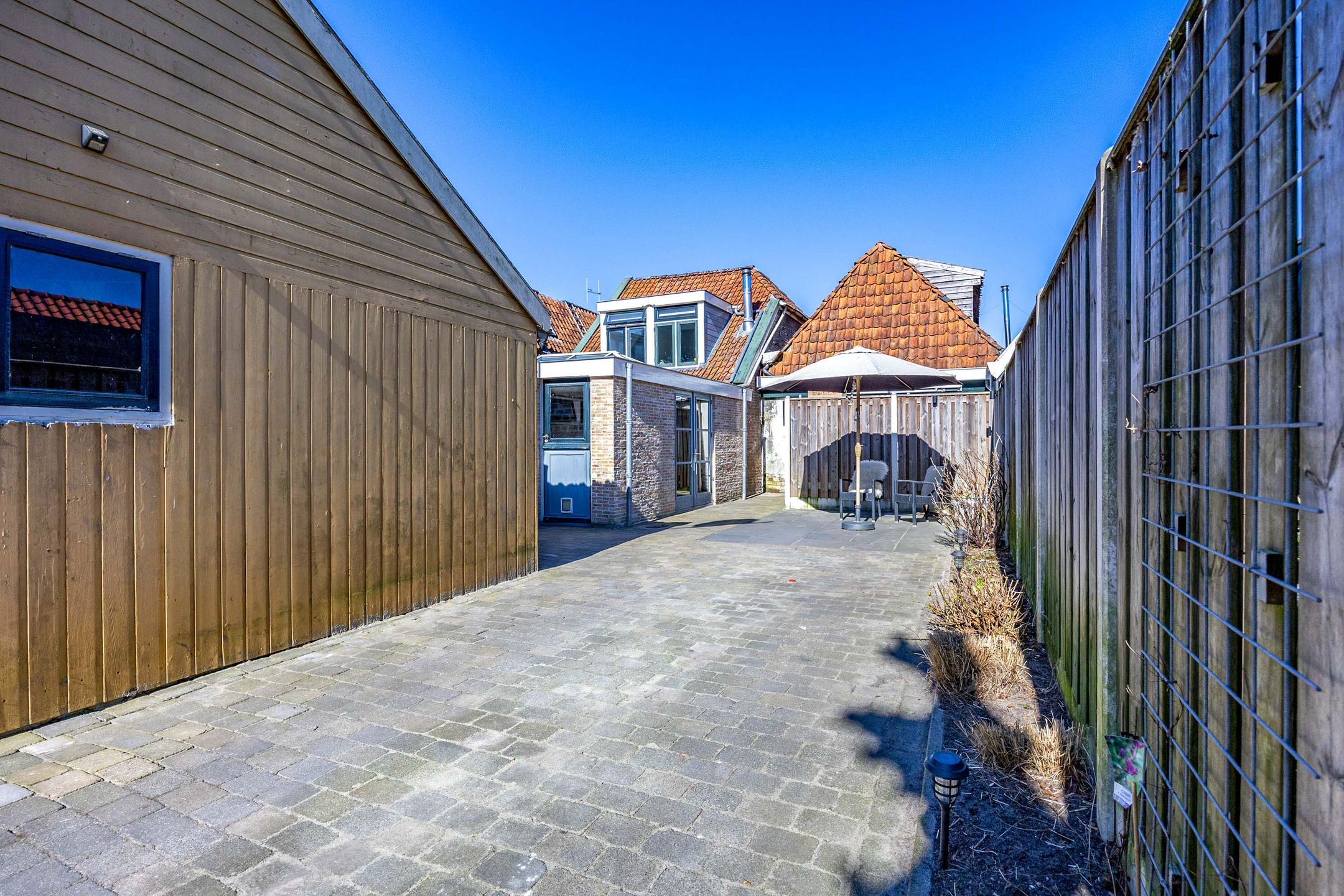 Foto 42 van Buorren 52