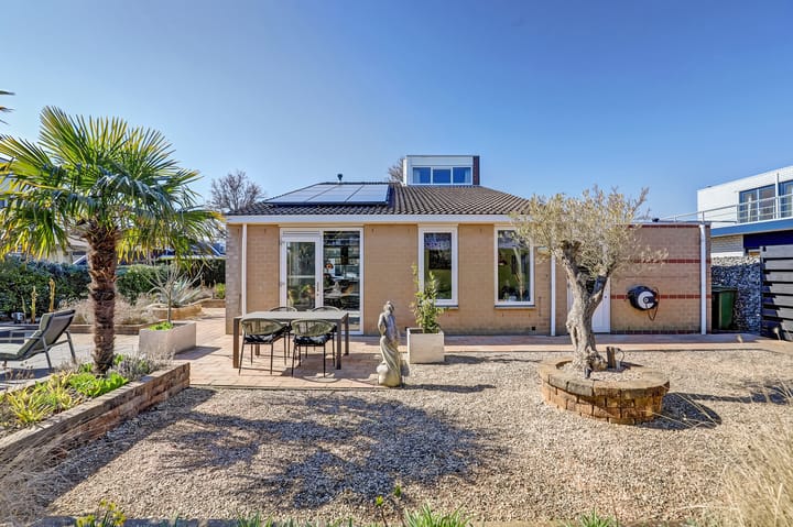 Foto 3 van Anna Blamanlaan 37