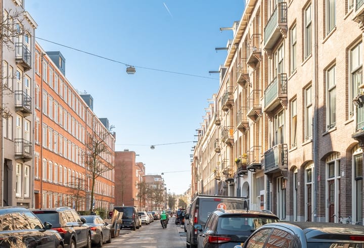 Foto 29 van Ruysdaelstraat 49-E4