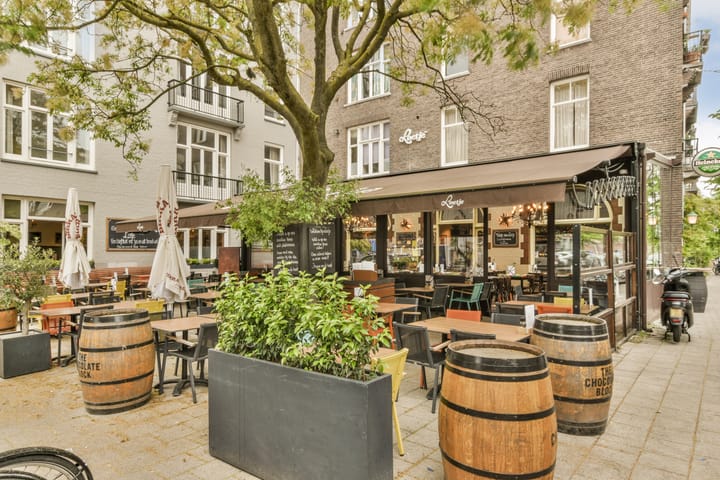 Foto 33 van Ruysdaelstraat 49-E4