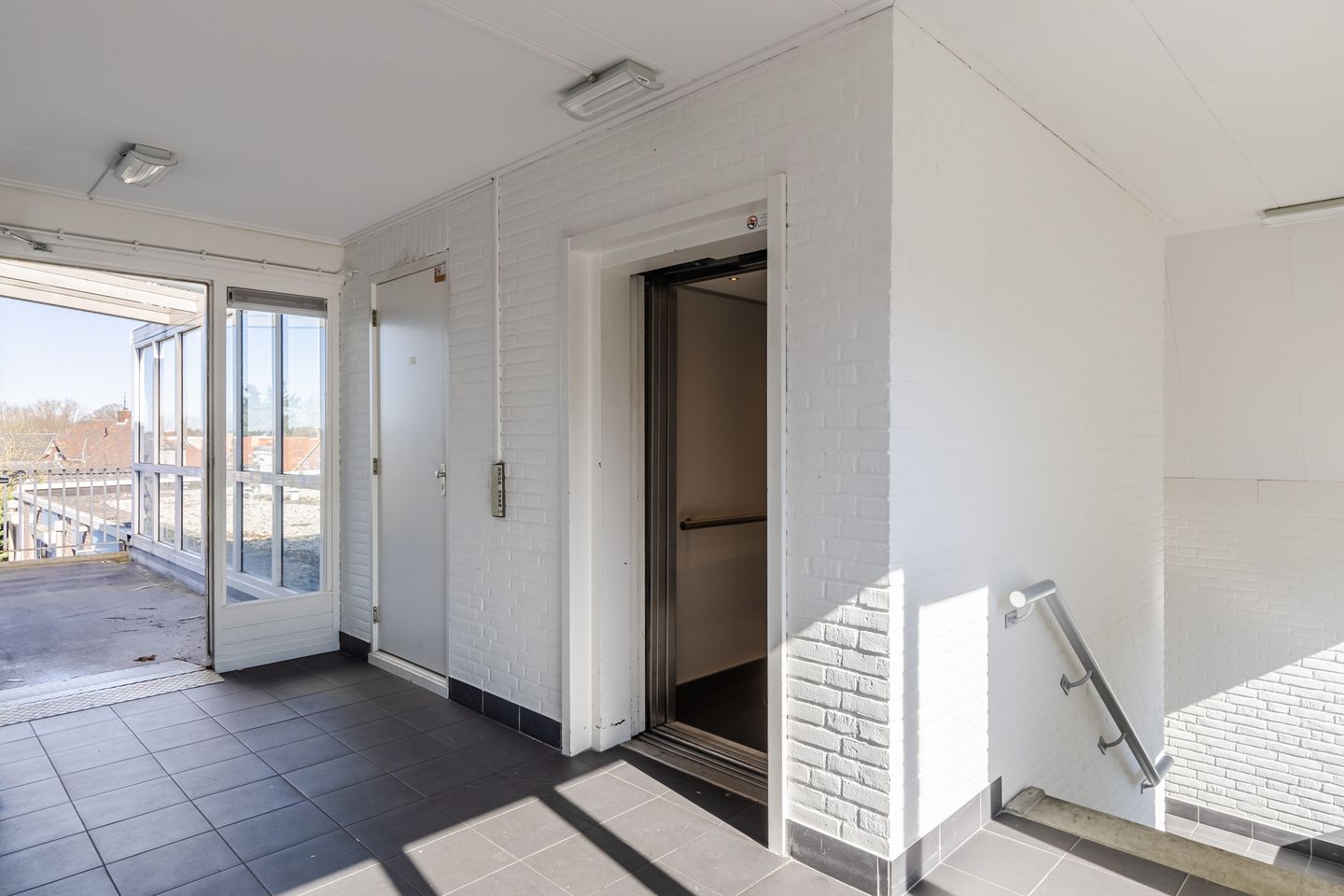 Foto 5 van Valkenierstraat 19