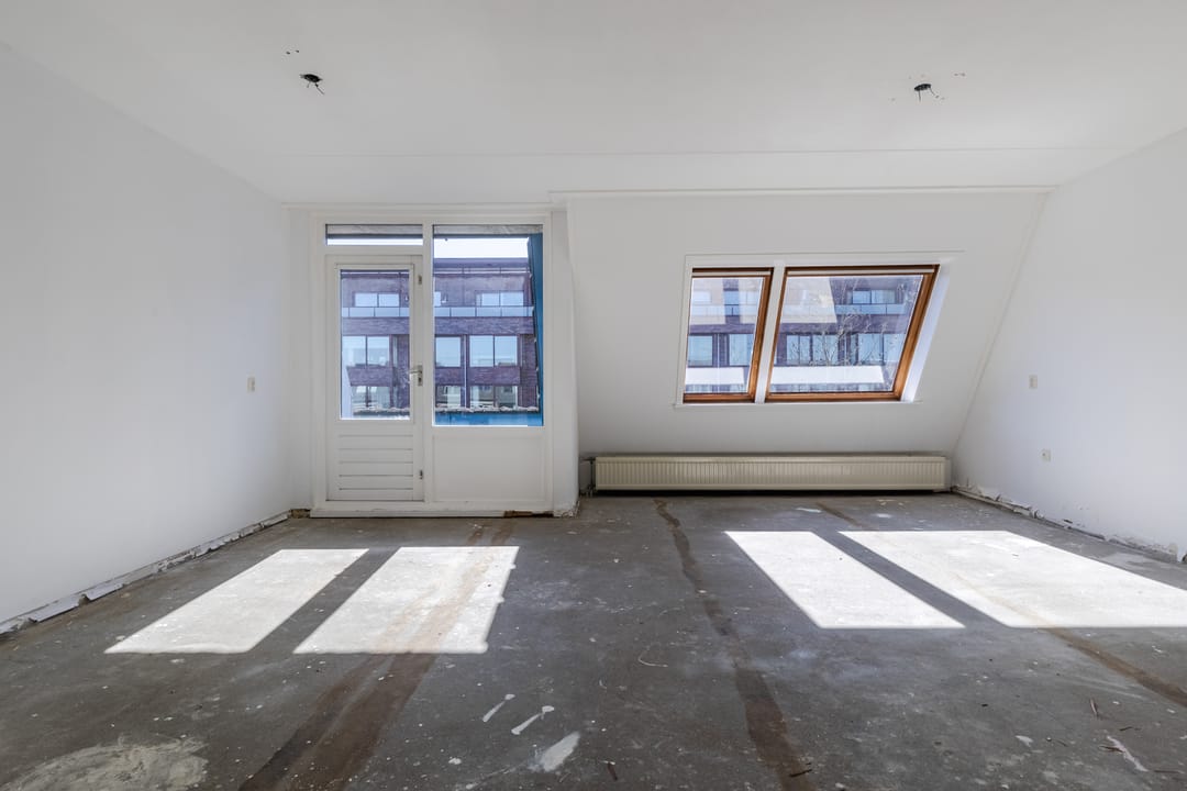 Foto 8 van Valkenierstraat 19