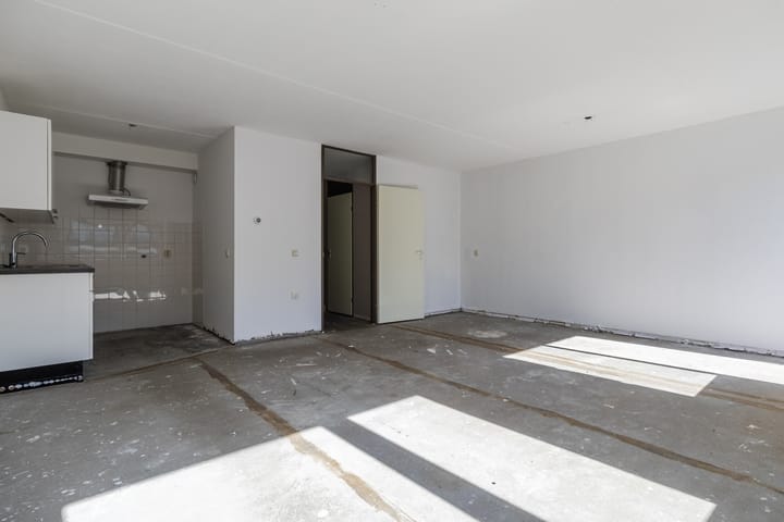 Foto 11 van Valkenierstraat 19