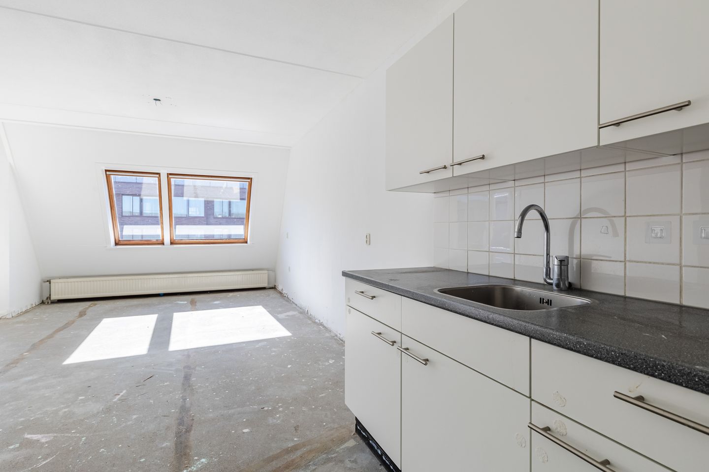 Foto 14 van Valkenierstraat 19