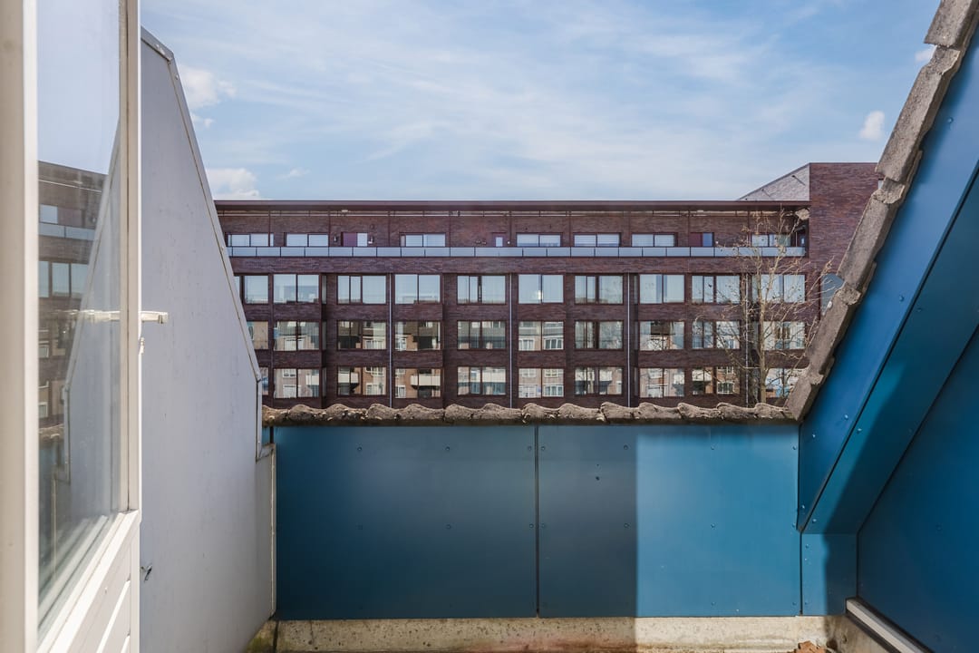 Foto 23 van Valkenierstraat 19