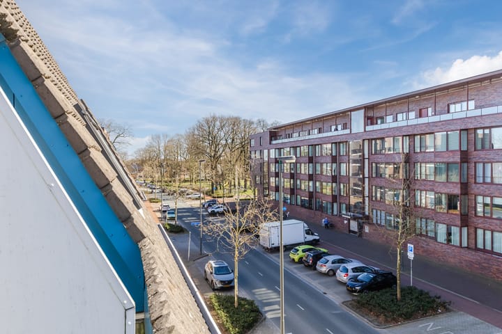 Foto 25 van Valkenierstraat 19