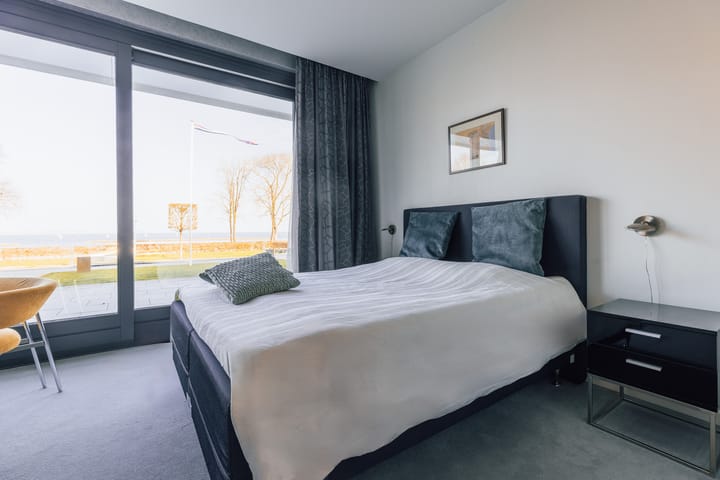 Foto 19 van IJsselmeerweg 93