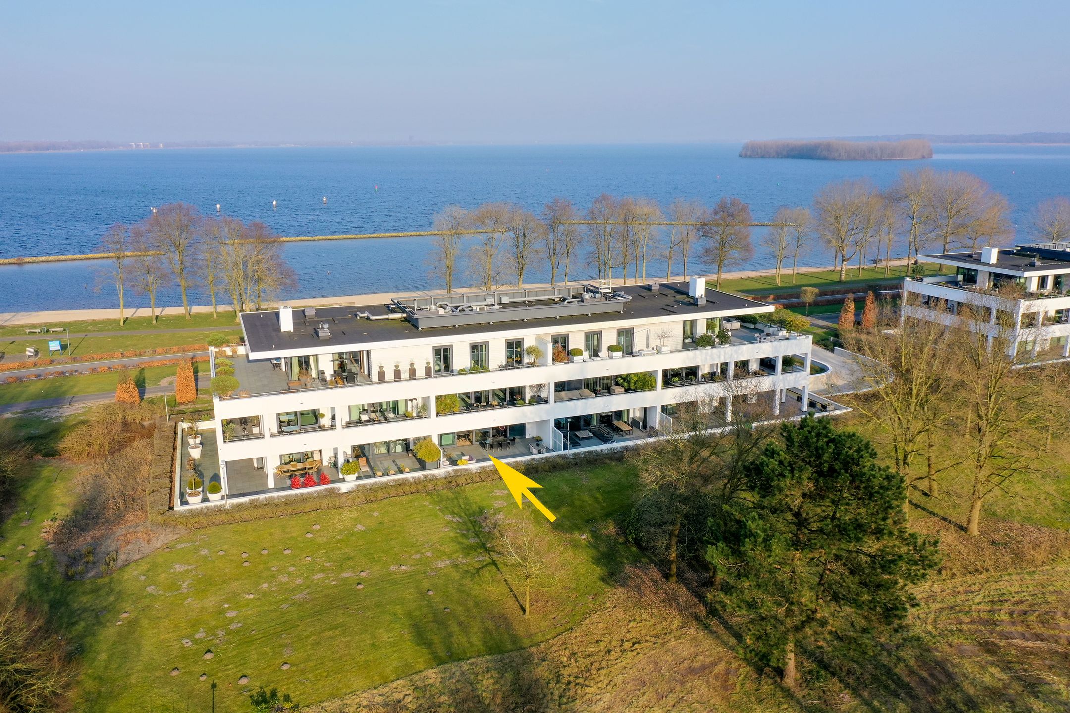 Foto 39 van IJsselmeerweg 93