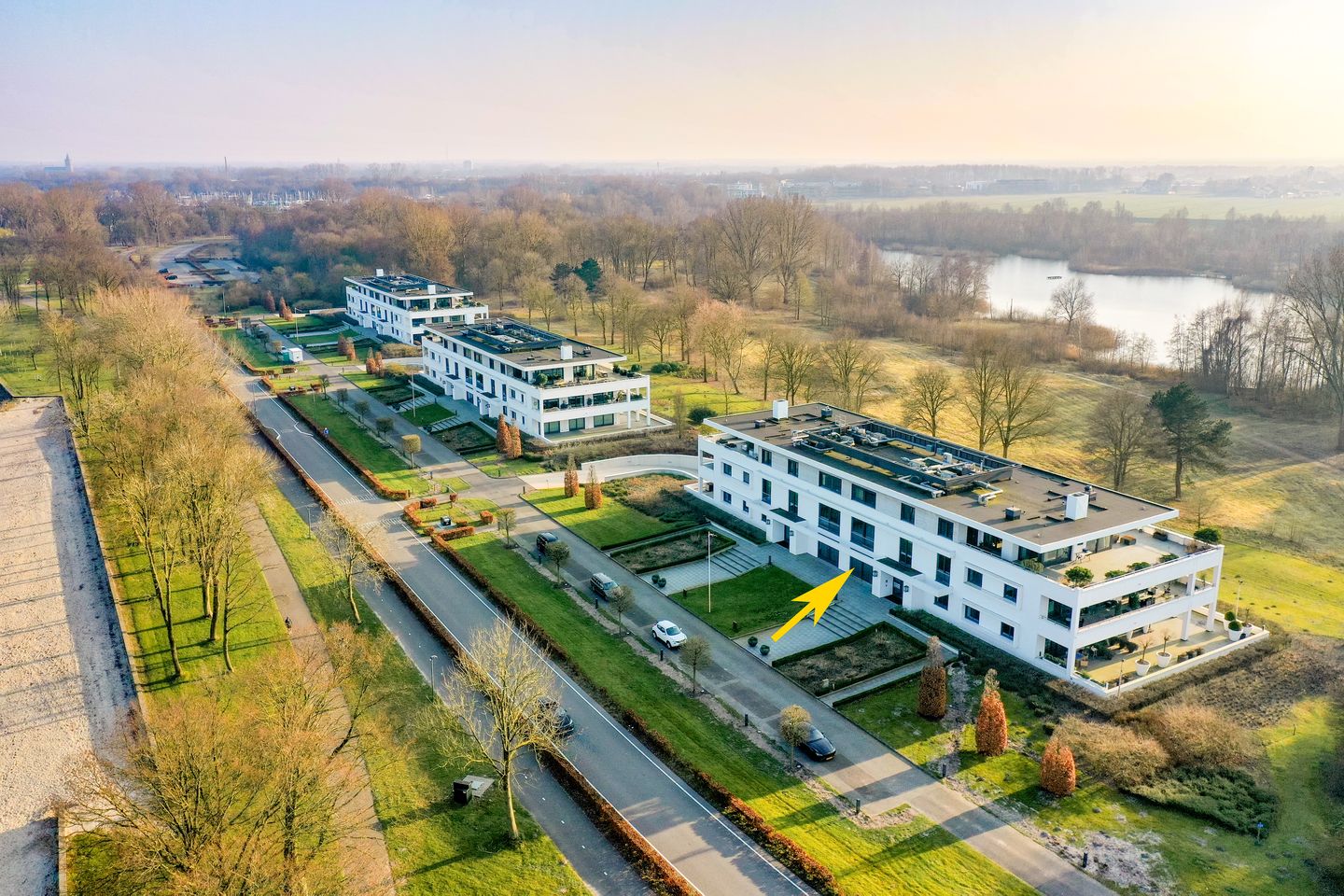 Foto 40 van IJsselmeerweg 93