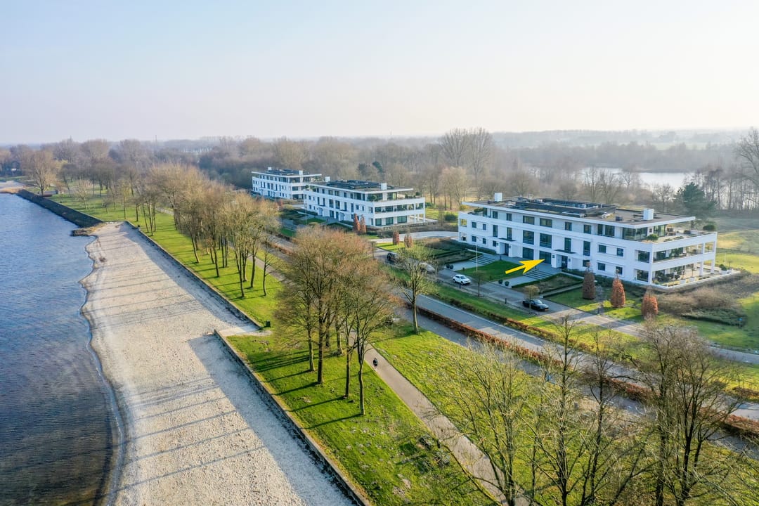 Foto 41 van IJsselmeerweg 93