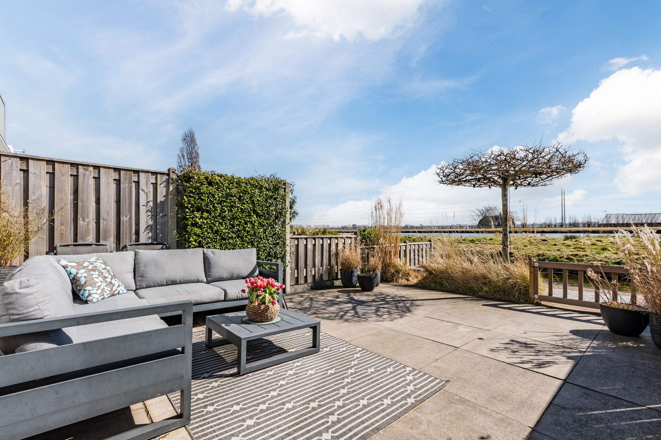 Foto 3 van Jacqueline van der Waalsheem 7