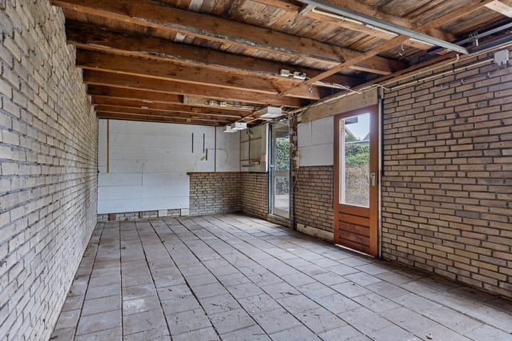 Photo 32 of Den Del 1