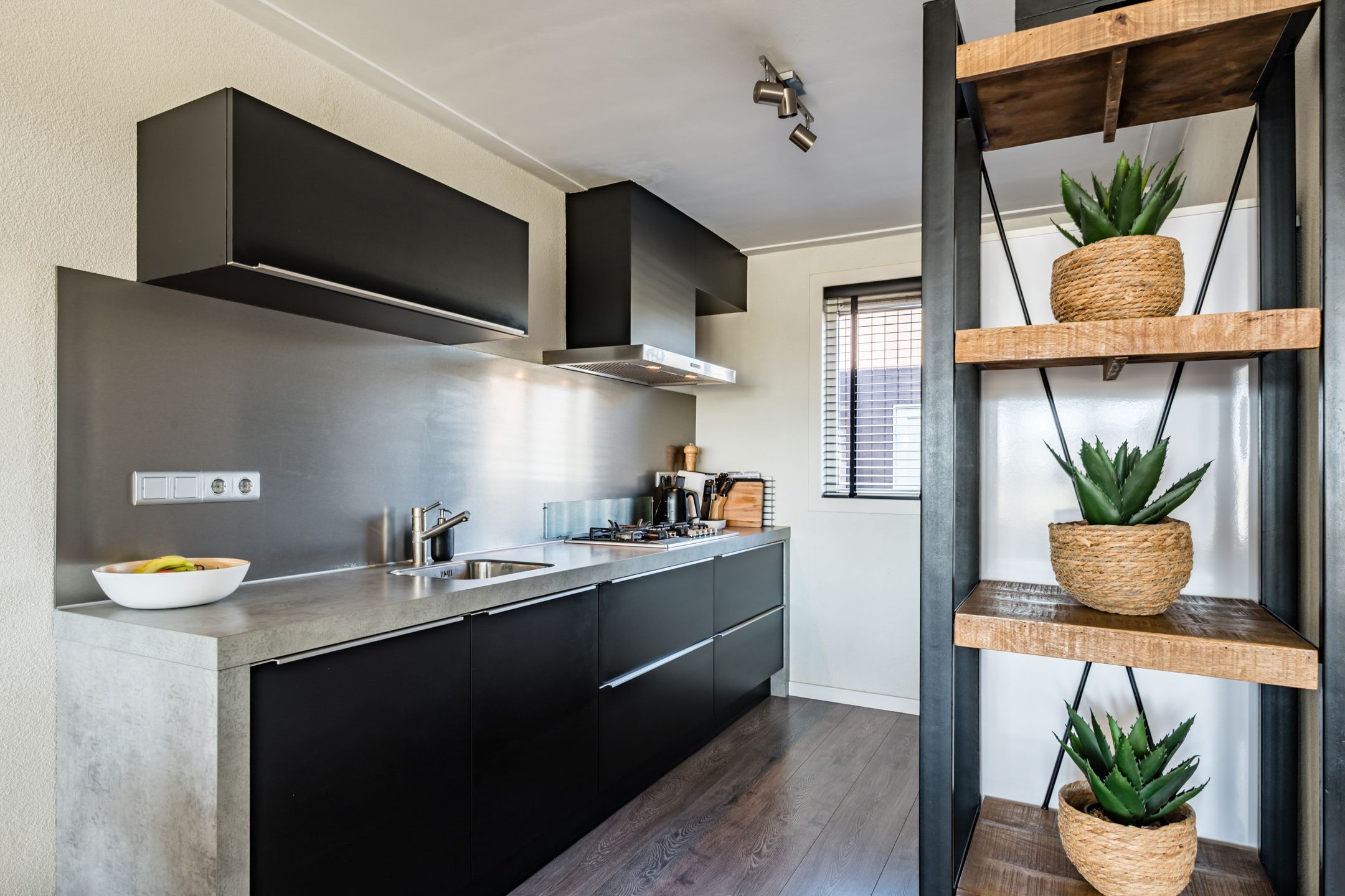 Foto 18 van Jacqueline van der Waalsheem 7