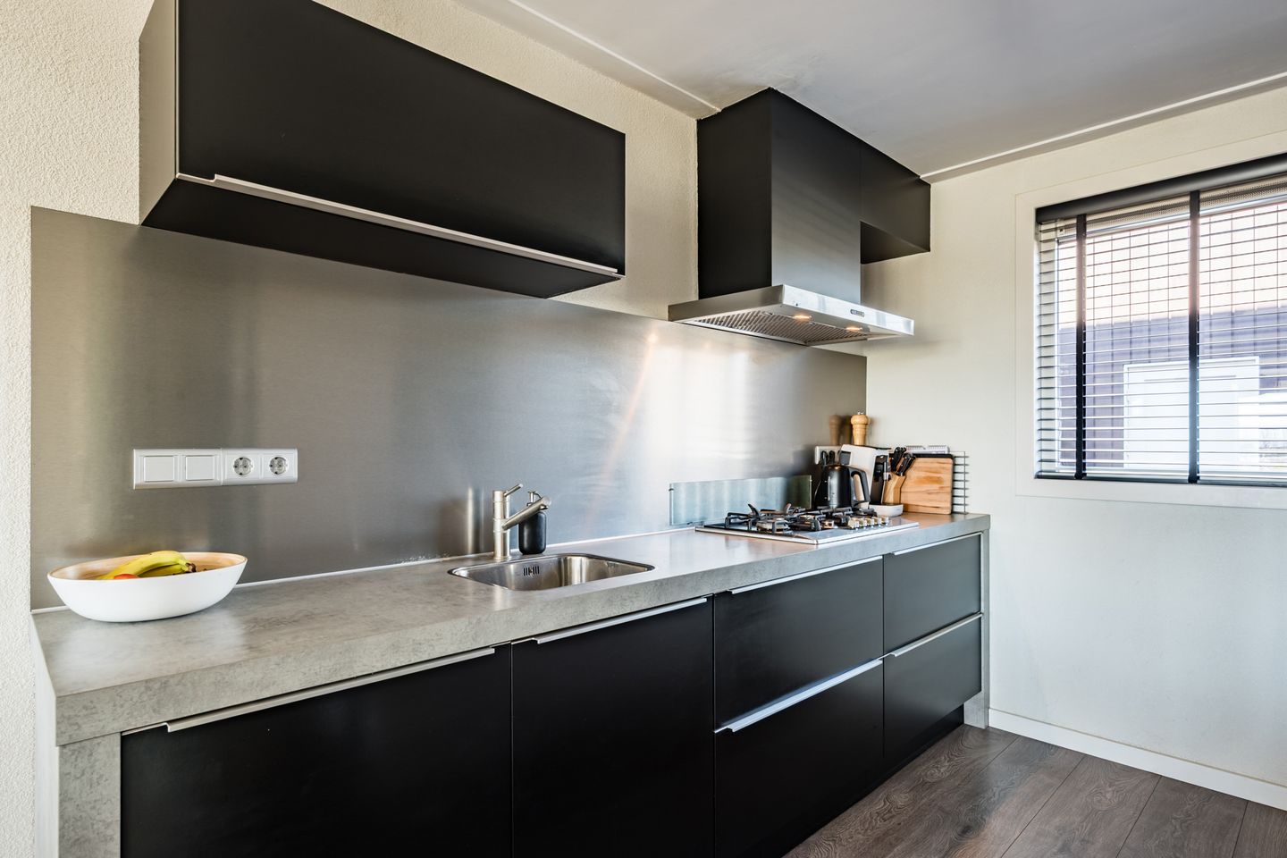 Foto 19 van Jacqueline van der Waalsheem 7