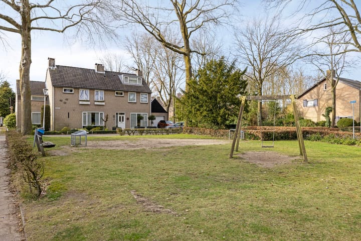 Photo 36 of Den Del 1