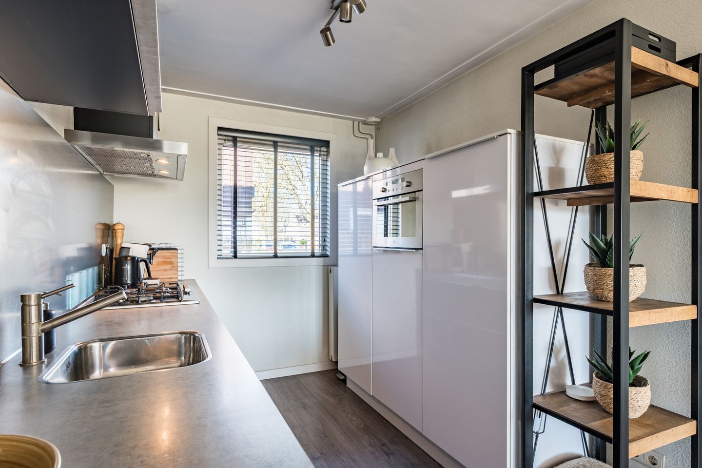 Foto 20 van Jacqueline van der Waalsheem 7