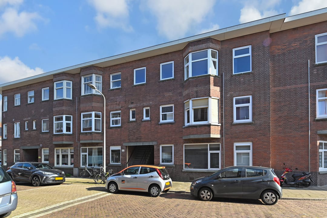 Foto 1 van Dautzenbergstraat 66